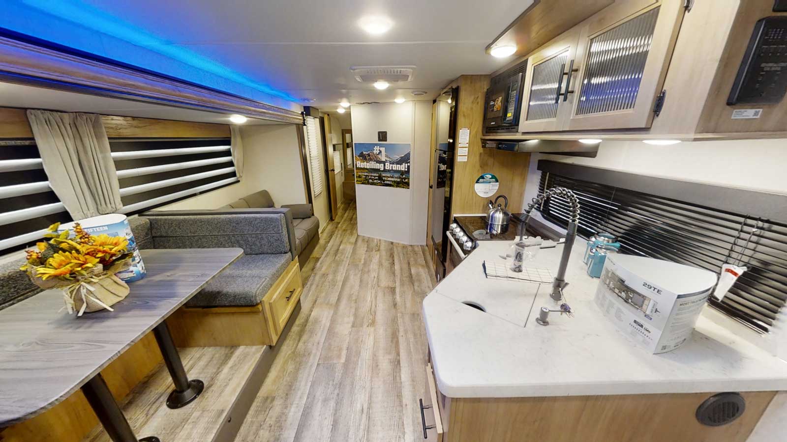 Cherokee Grey Wolf 29TE — fotografie 12