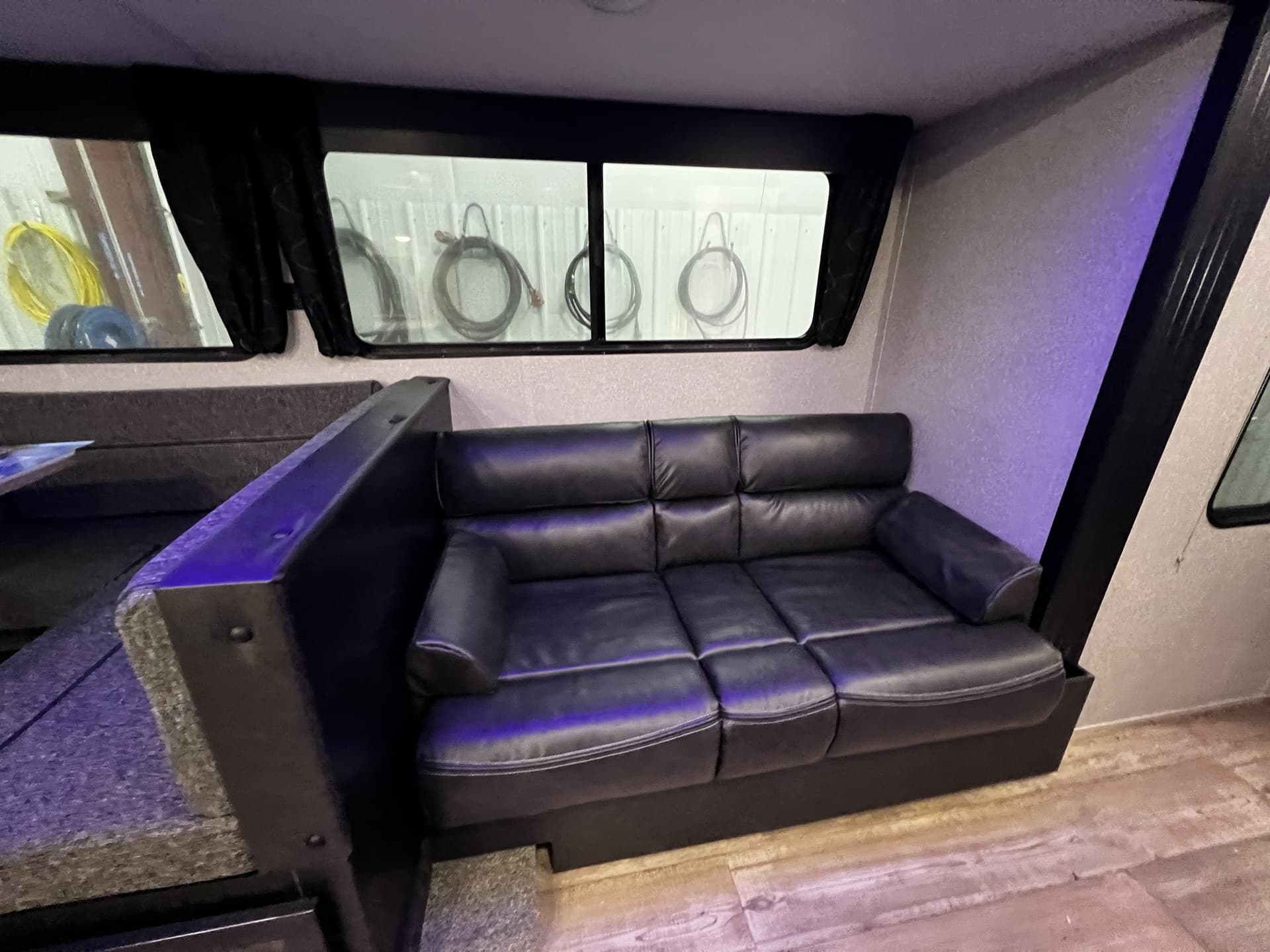 Cherokee Grey Wolf 29TE — fotografie 6